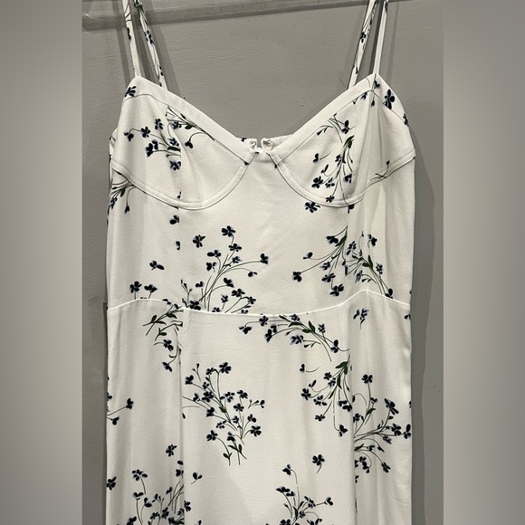 ARITZIA SUNDAY BEST FLORAL PRINT BUSTIER MIDI DRESS - Picture 3 of 6